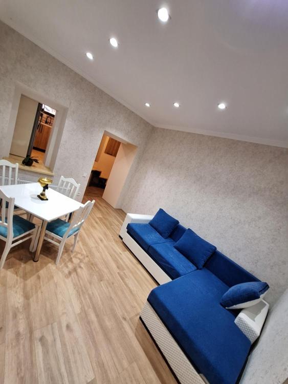 Mery'S Family Apartment Тбилиси Екстериор снимка